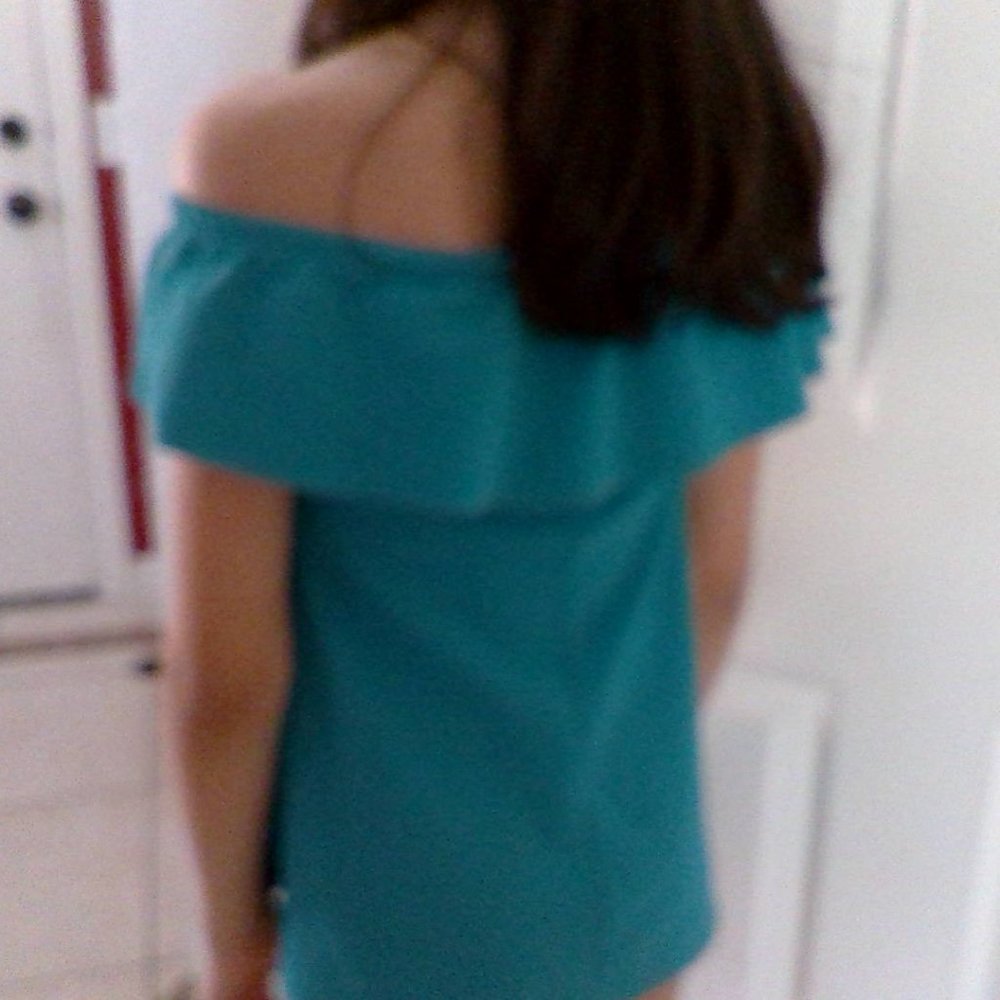 blue blouse